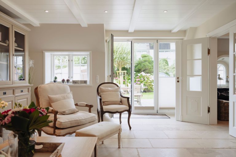 Wohnzimmer in einer Ferienwohnung auf Sylt