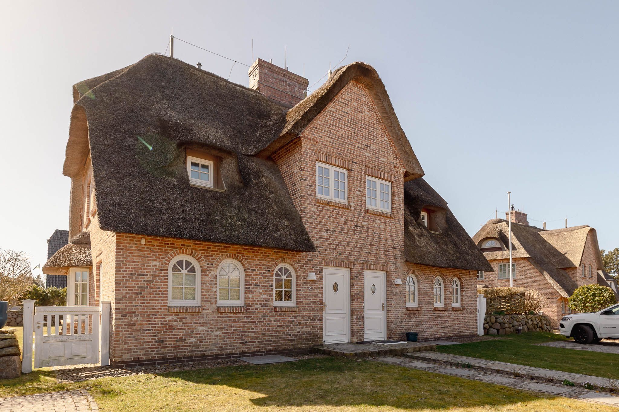 Ferienwohnung auf Sylt: Reetdachhaus mit mehreren Eingängen