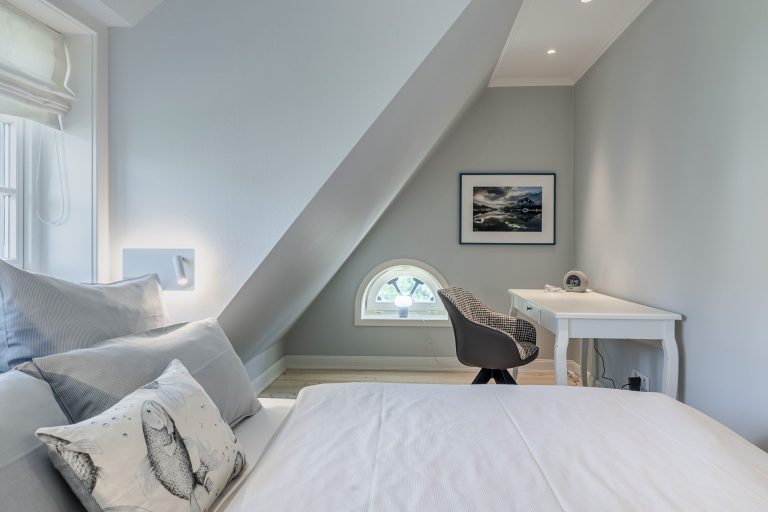Schlafzimmer in einer Ferienwohnung auf Sylt